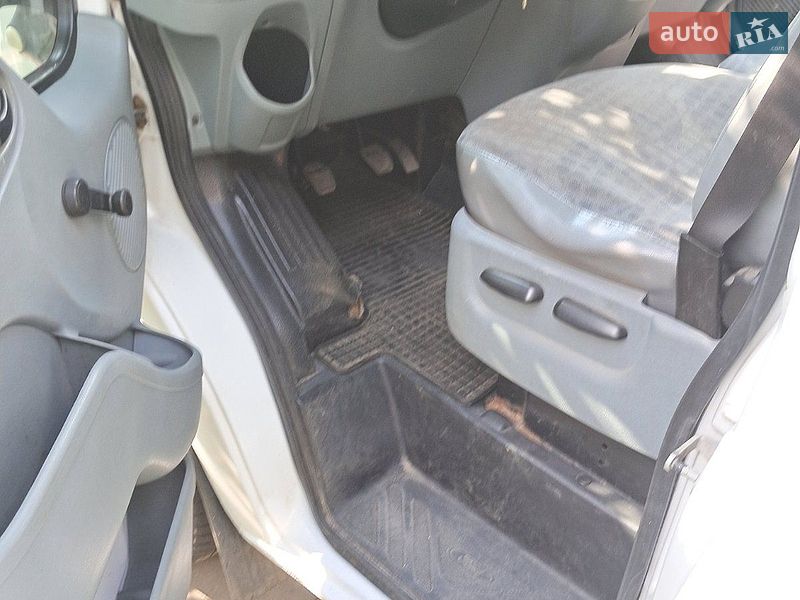 Вантажний фургон Ford Transit 2007 в Полтаві