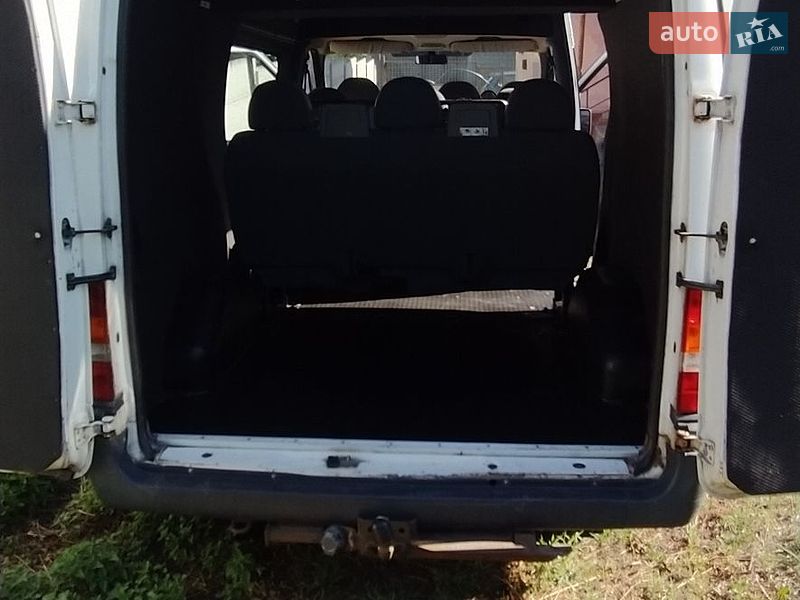 Минивэн Ford Transit 2007 в Ровно