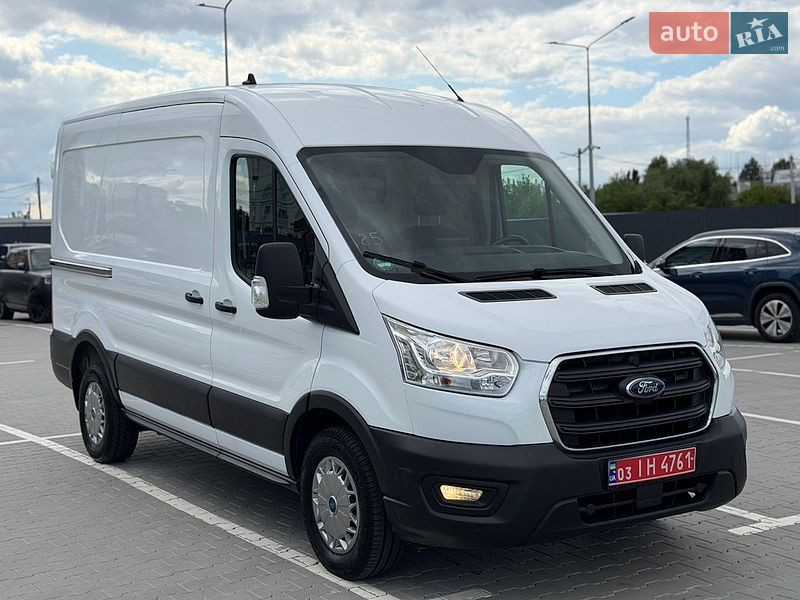 Грузовой фургон Ford Transit 2019 в Ирпене