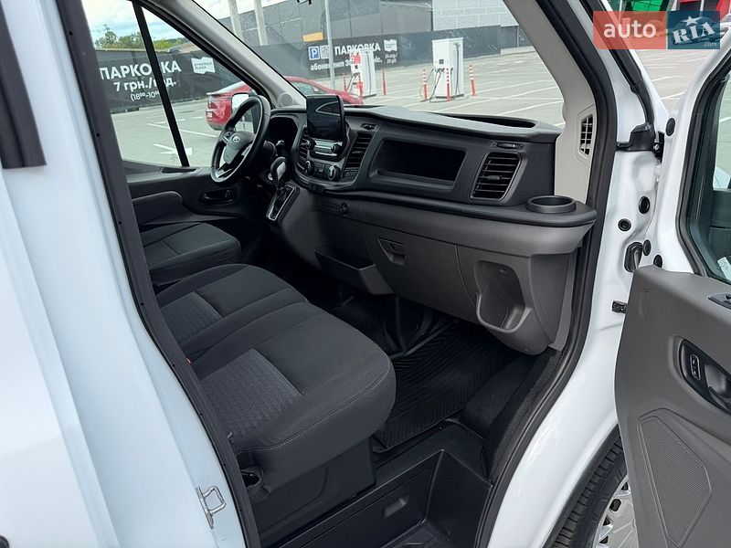 Грузовой фургон Ford Transit 2019 в Ирпене