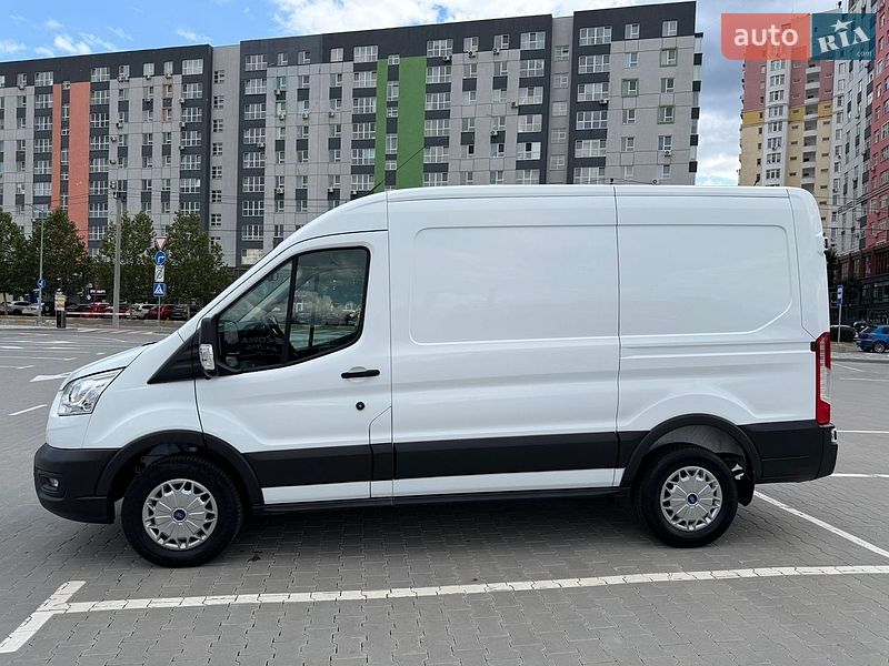 Грузовой фургон Ford Transit 2019 в Ирпене