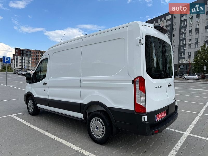 Грузовой фургон Ford Transit 2019 в Ирпене