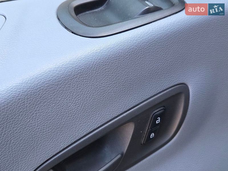 Вантажний фургон Ford Transit 2017 в Ірпені фото 36 Вантажний фургон Ford Transit 2017 в Ірпені