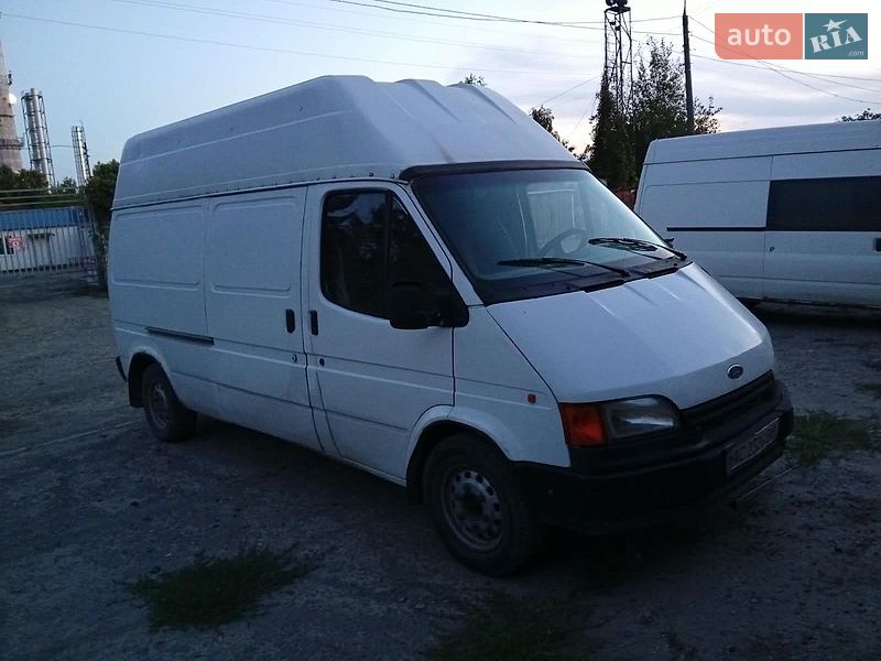 Вантажний фургон Ford Transit 1991 в Луцьку