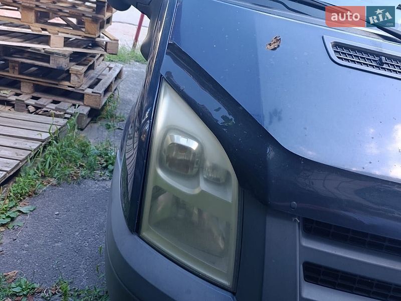 Вантажний фургон Ford Transit 2010 в Києві
