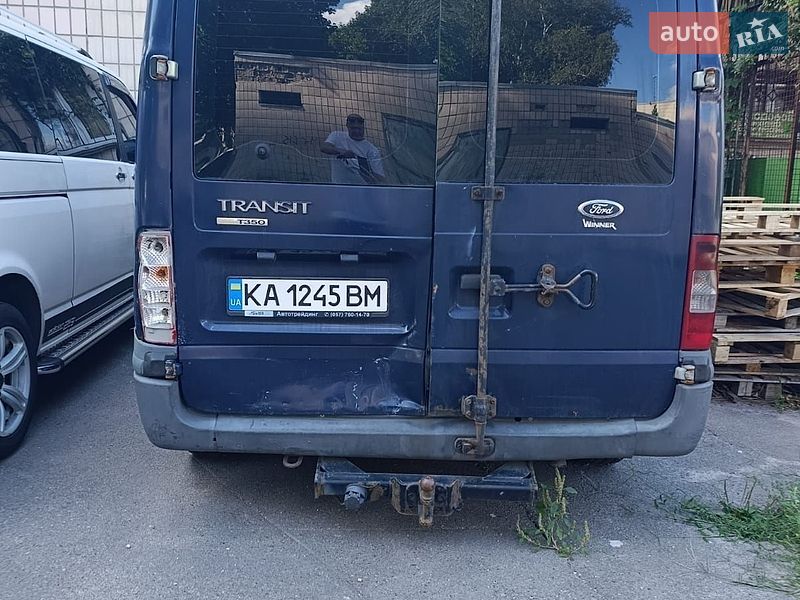 Вантажний фургон Ford Transit 2010 в Києві