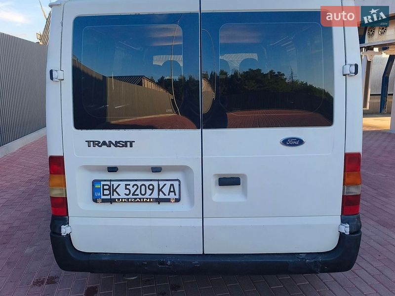 Мікровен Ford Transit 2004 в Сарнах