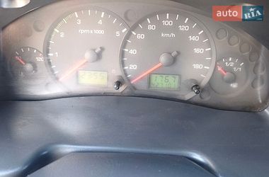 Мікровен Ford Transit 2004 в Сарнах