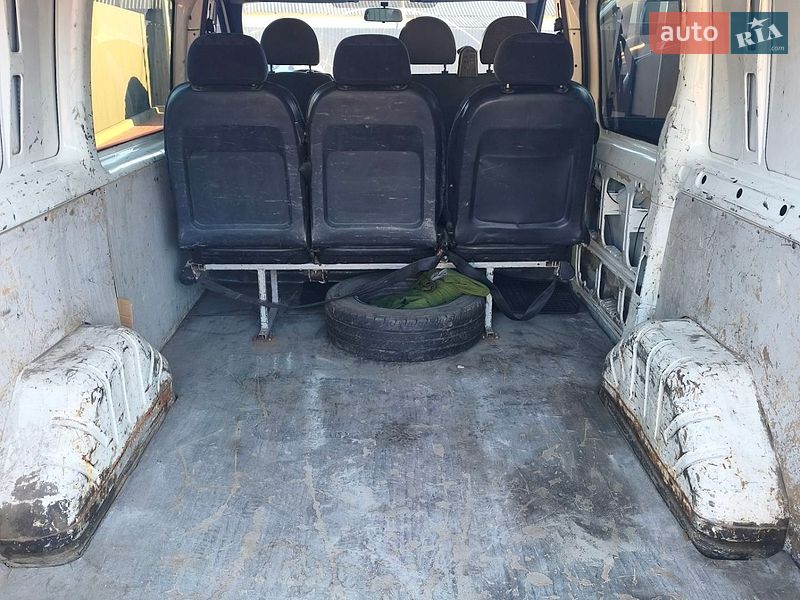 Микровэн Ford Transit 2004 в Сарнах