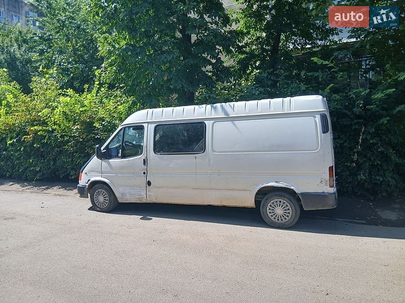 Минивэн Ford Transit 1998 в Черновцах