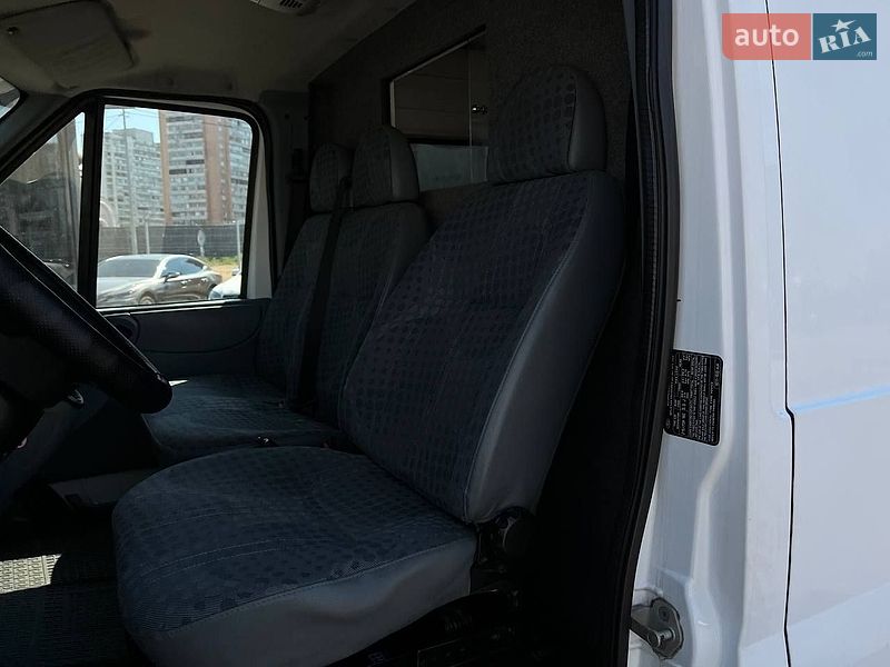Минивэн Ford Transit 2007 в Киеве