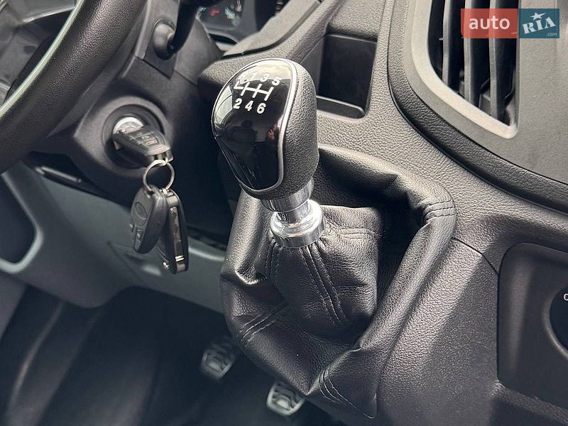 Грузовой фургон Ford Transit 2019 в Киеве