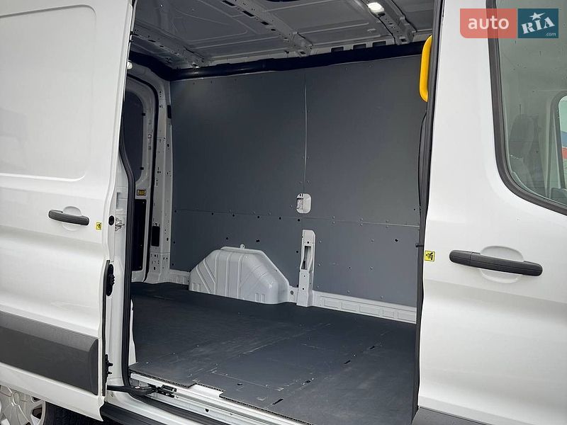 Грузовой фургон Ford Transit 2019 в Киеве