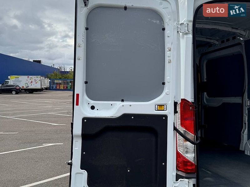Грузовой фургон Ford Transit 2019 в Киеве