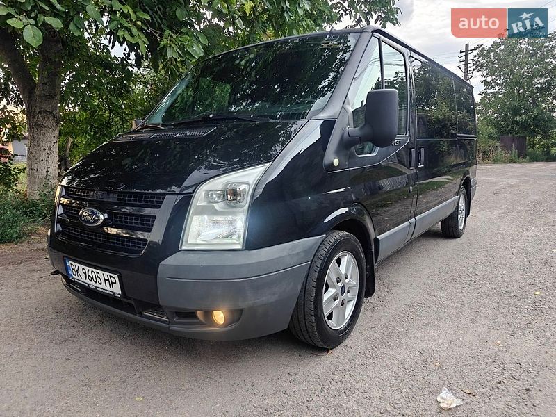 Мінівен Ford Transit 2011 в Рівному