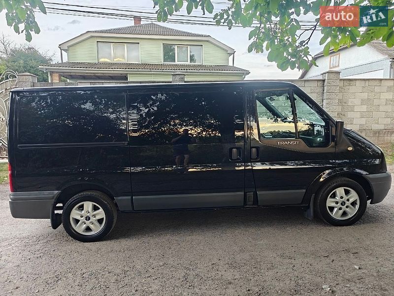 Мінівен Ford Transit 2011 в Рівному