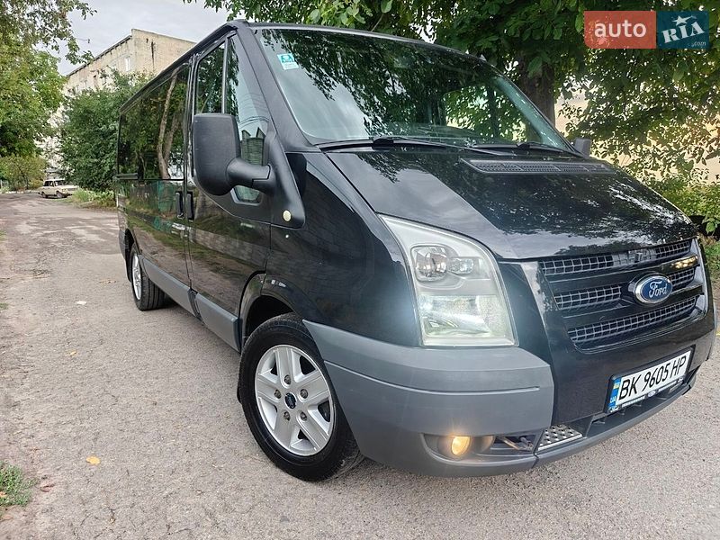 Мінівен Ford Transit 2011 в Рівному