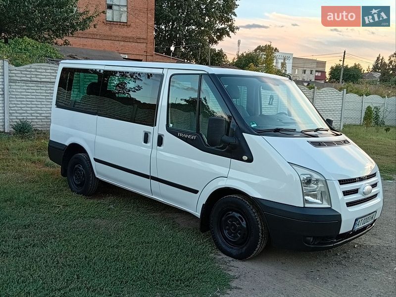 Минивэн Ford Transit 2008 в Гайсине