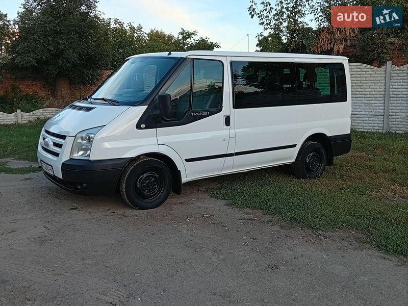Минивэн Ford Transit 2008 в Гайсине