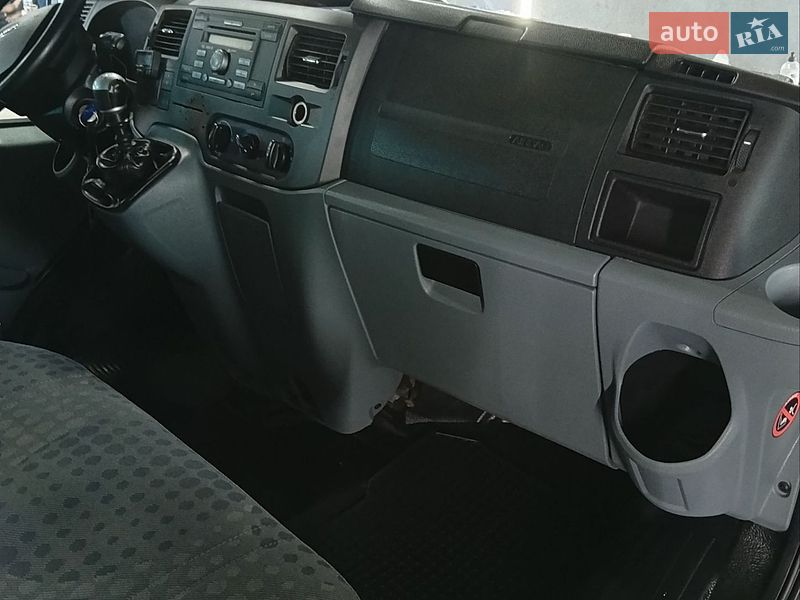 Минивэн Ford Transit 2008 в Гайсине