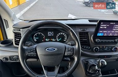 Вантажний фургон Ford Transit 2022 в Ірпені