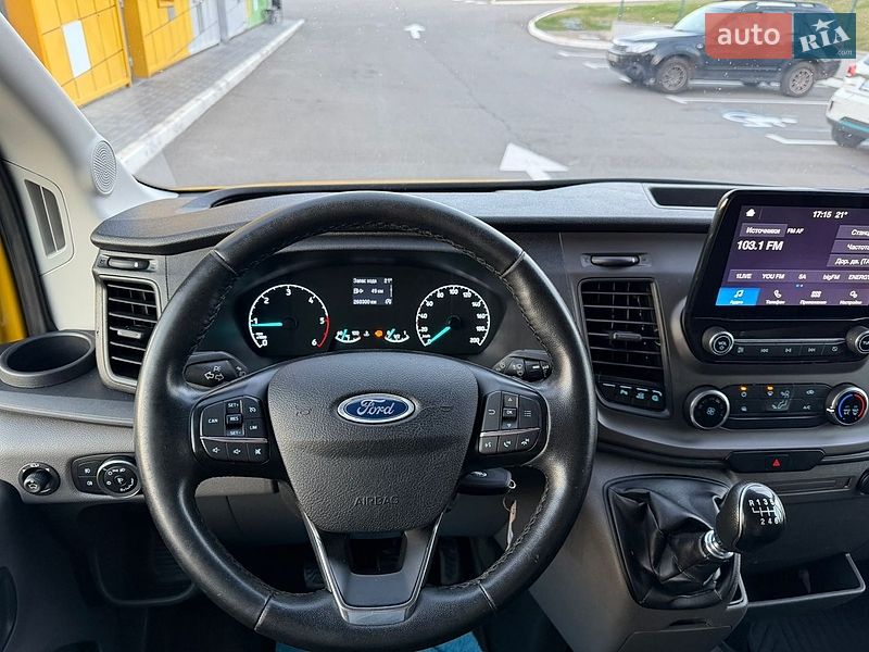 Вантажний фургон Ford Transit 2022 в Ірпені