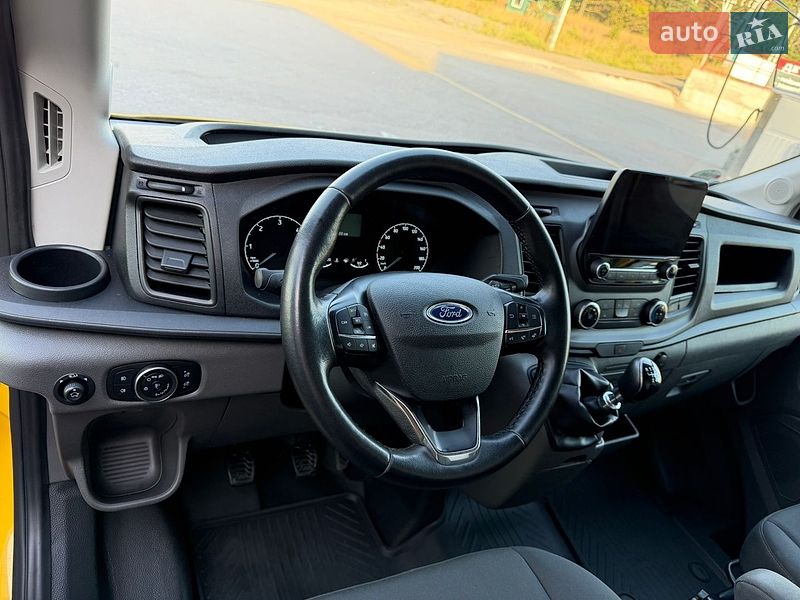 Вантажний фургон Ford Transit 2022 в Ірпені