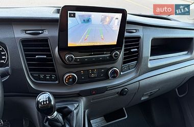 Вантажний фургон Ford Transit 2022 в Ірпені