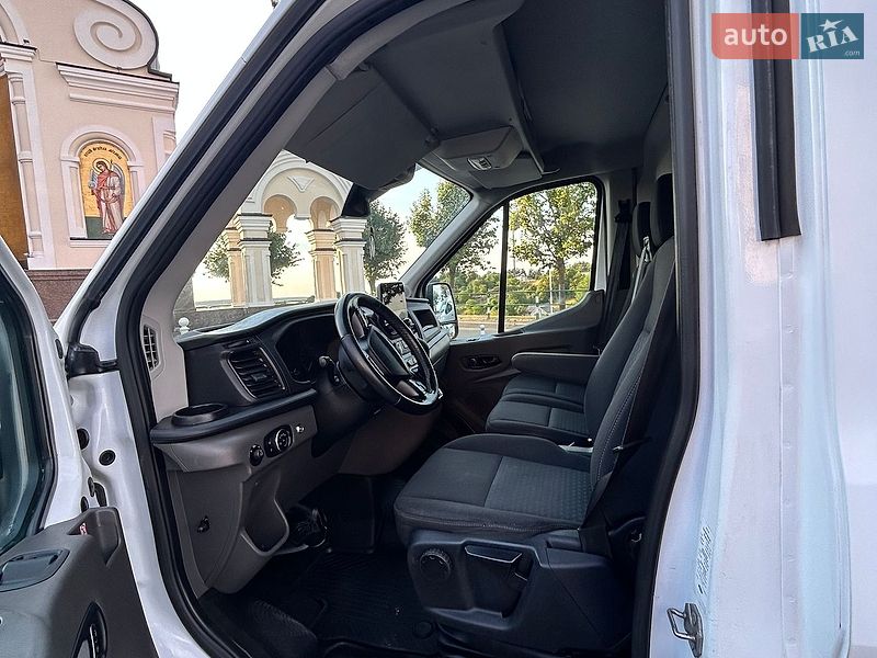Грузовой фургон Ford Transit 2020 в Тернополе