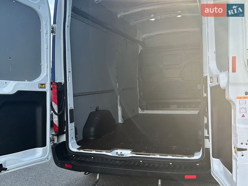 Грузовой фургон Ford Transit 2020 в Тернополе