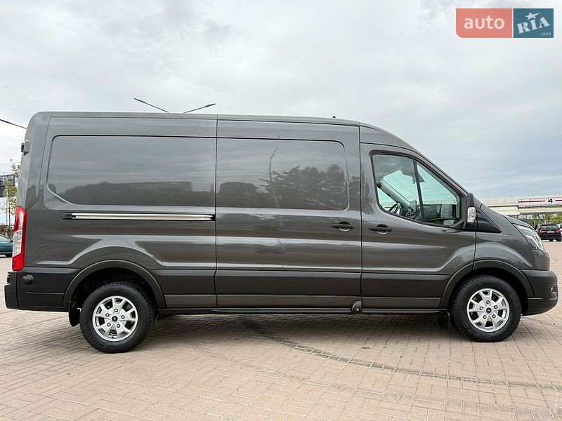 Грузовой фургон Ford Transit 2022 в Киеве