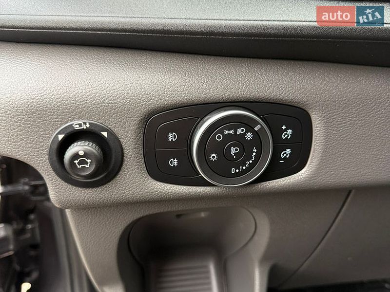 Грузовой фургон Ford Transit 2022 в Киеве