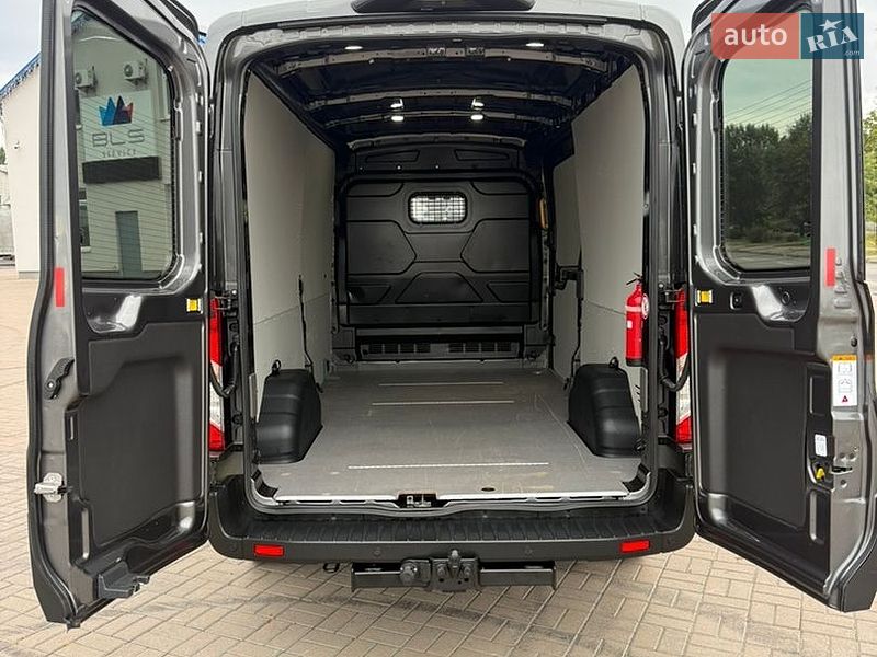Грузовой фургон Ford Transit 2022 в Киеве