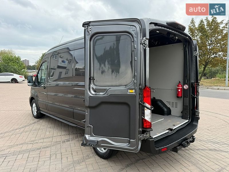 Грузовой фургон Ford Transit 2022 в Киеве