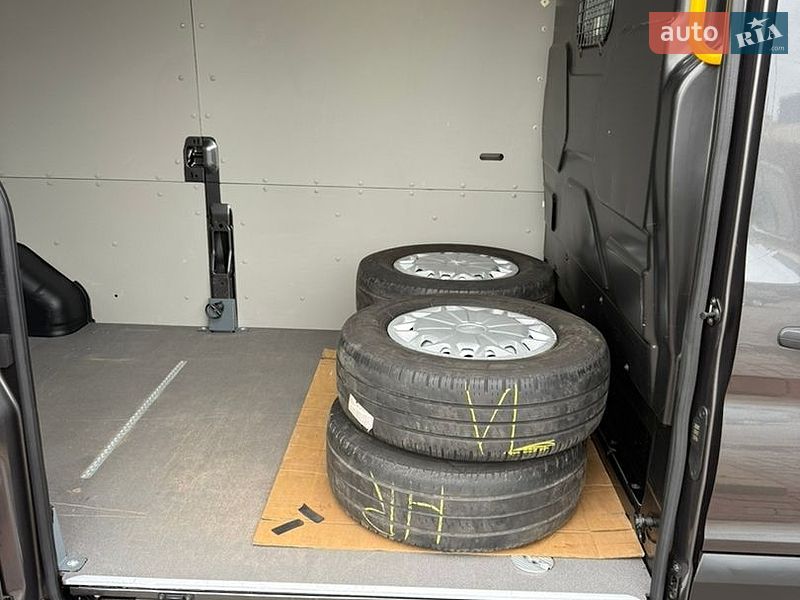 Грузовой фургон Ford Transit 2022 в Киеве
