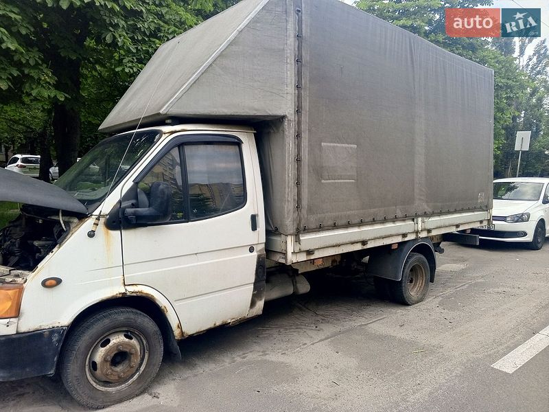 Тентований Ford Transit 1998 в Києві