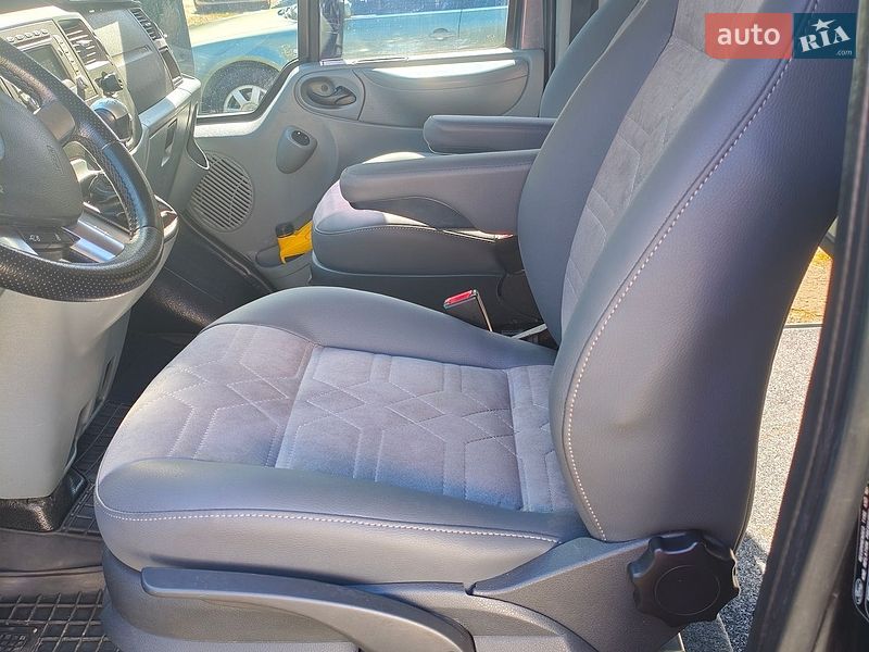 Минивэн Ford Transit 2011 в Калуше