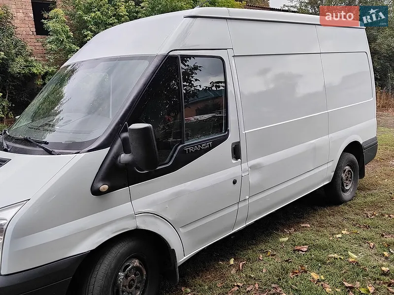 Ford Transit 2010