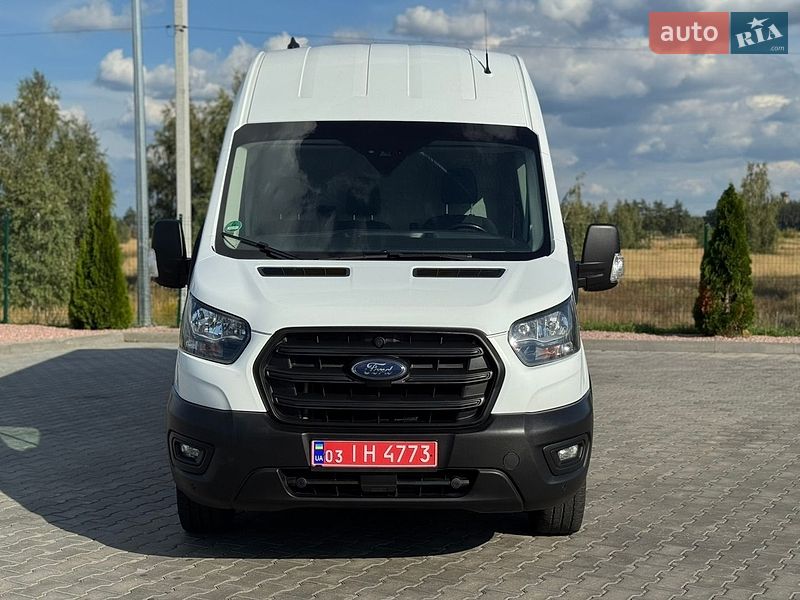 Вантажний фургон Ford Transit 2022 в Бучі
