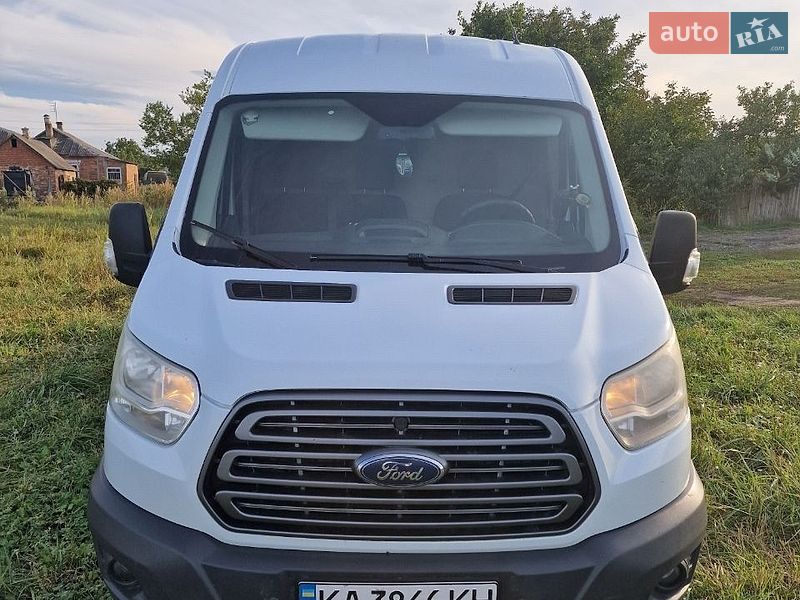 Вантажний фургон Ford Transit 2015 в Барвінковому