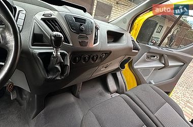 Грузовой фургон Ford Transit 2017 в Полтаве