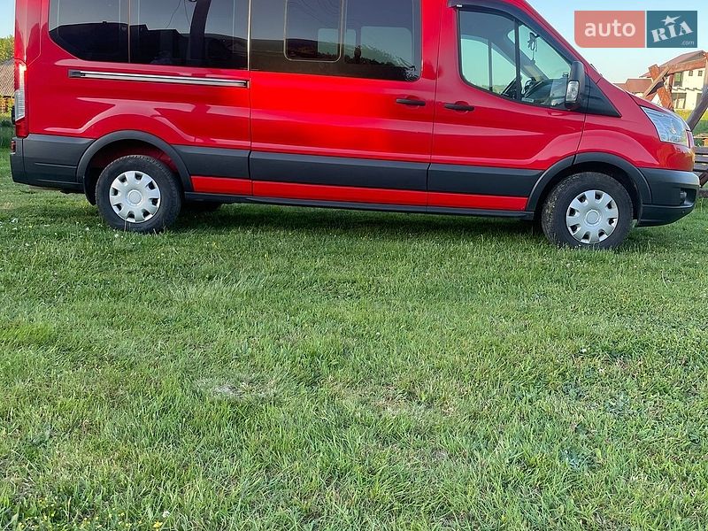 Минивэн Ford Transit 2016 в Ужгороде