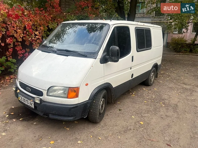 Ford Transit 2000