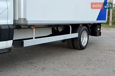 Вантажний фургон Ford Transit 2016 в Дубні
