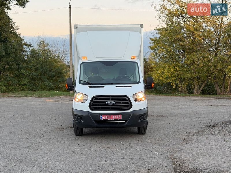 Вантажний фургон Ford Transit 2016 в Дубні