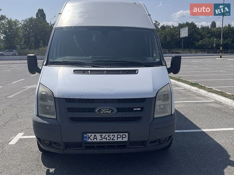 Вантажний фургон Ford Transit 2007 в Києві