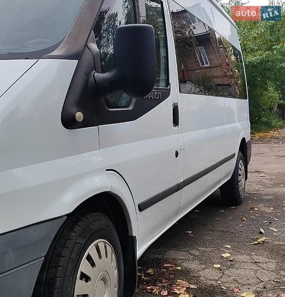 Минивэн Ford Transit 2012 в Ровно