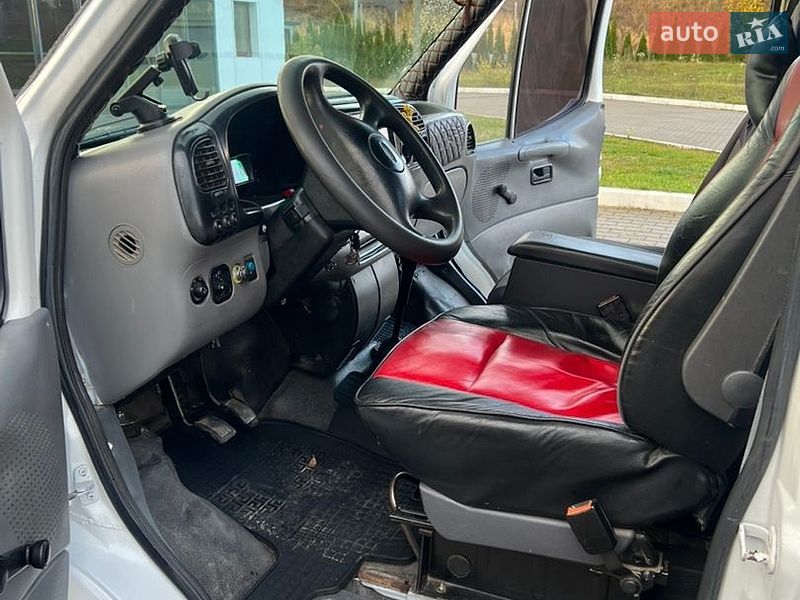 Для перевозки животных Ford Transit 1998 в Иванове