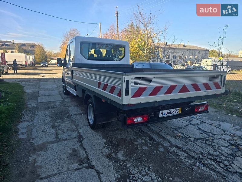 Борт Ford Transit 2018 в Стрию