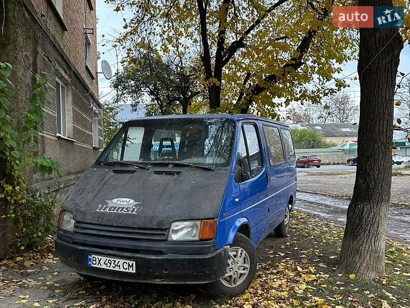 Минивэн Ford Transit 1988 в Каменец-Подольском